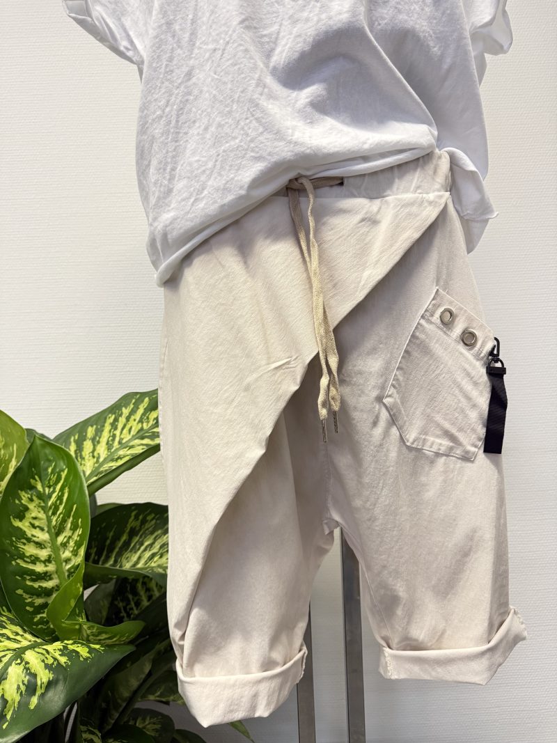 Baggy Hose Capri Beige