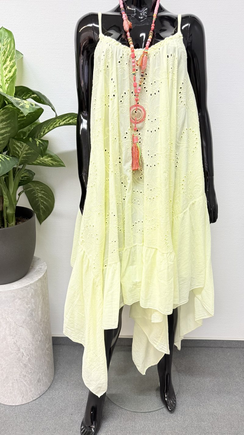Kleid mit Zipfeln